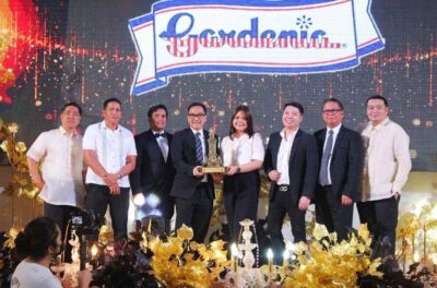 GARDENIA PHILIPPINES BAGS  OUTSTANDING EMPLOYER AND TAXPAYER AWARDS thumbnail